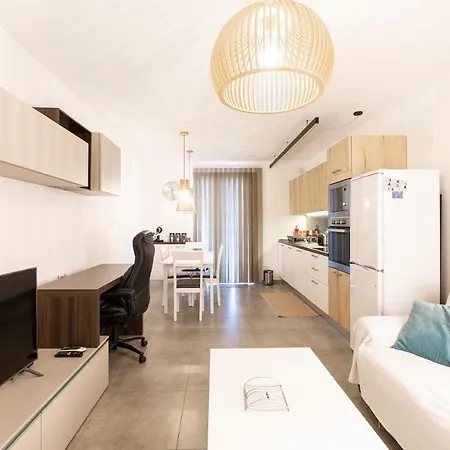 Location! Cozy 1-br Flat Appartement