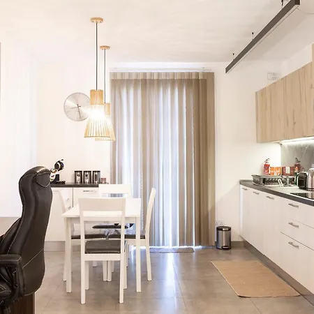 Appartement Location! Cozy 1-br Flat