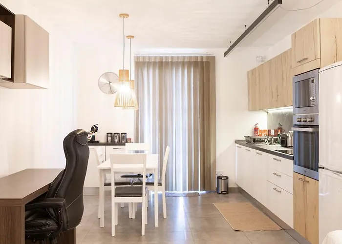 Apartman Location! Cozy 1-br Flat