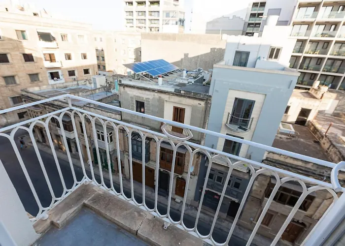 Apartman Location! Cozy 1-br Flat Gżira